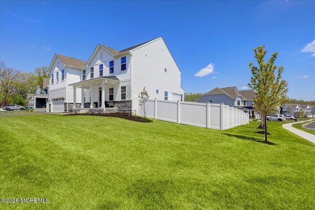 3 Annapolis Street, Farmingdale, NJ 07727