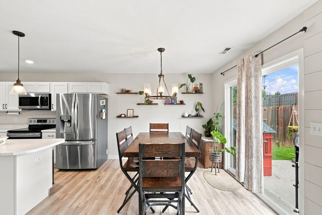 3514 NAPOLI DR, Columbia, MO 65202
