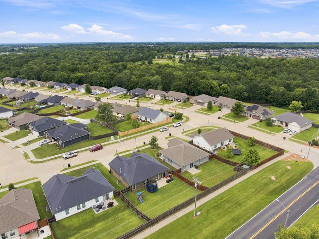 3514 NAPOLI DR, Columbia, MO 65202