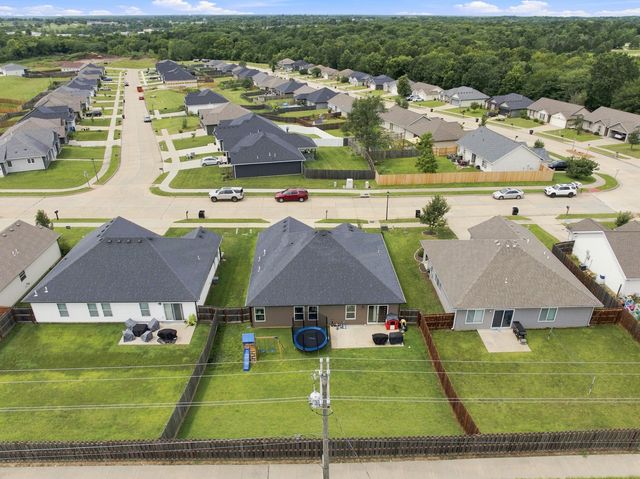 3514 NAPOLI DR, Columbia, MO 65202