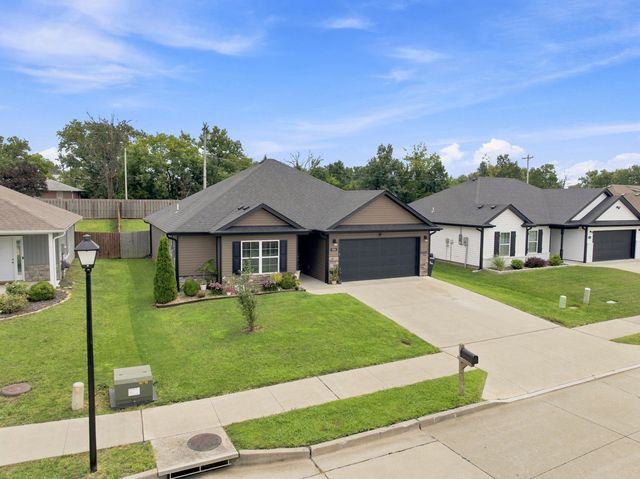 3514 NAPOLI DR, Columbia, MO 65202