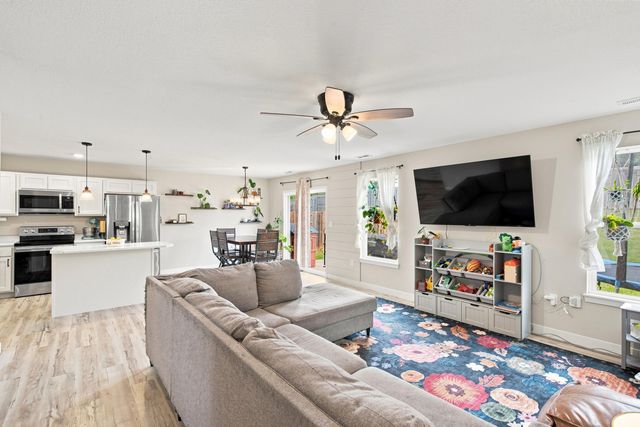 3514 NAPOLI DR, Columbia, MO 65202