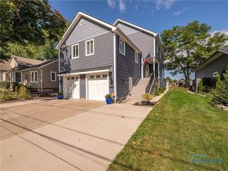 5531 Ottawa River Road, Toledo, OH 43611