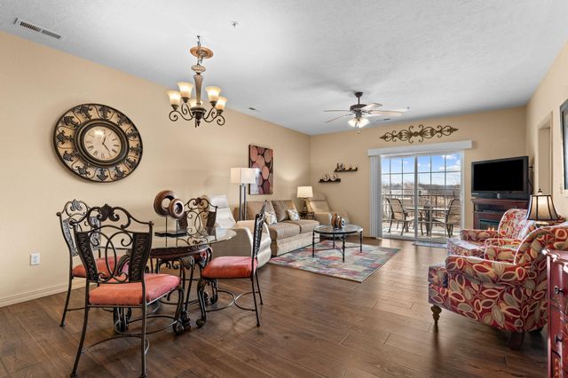 310 S Wildwood Drive 10-5, Branson, MO 65616