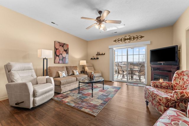 310 S Wildwood Drive 10-5, Branson, MO 65616