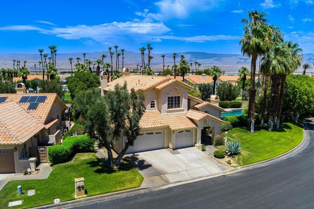 230 Augusta, Palm Desert, CA 92211