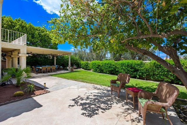 230 Augusta, Palm Desert, CA 92211