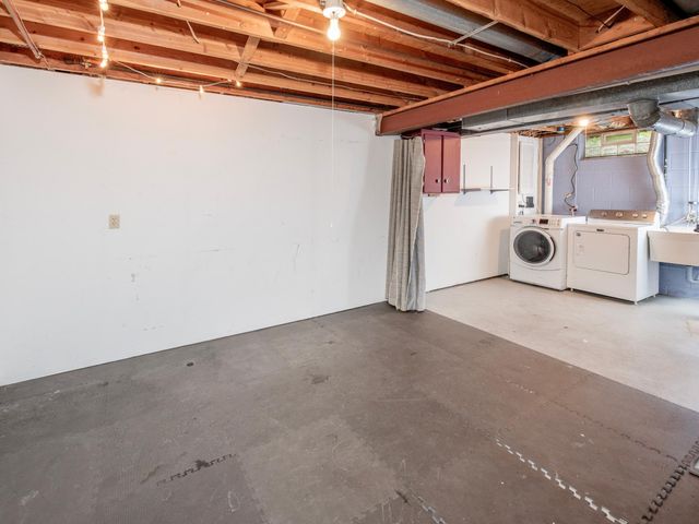 598 Clifford Street, Saint Paul, MN 55104