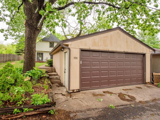 598 Clifford Street, Saint Paul, MN 55104