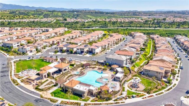 404 Echo Blue, Lake Forest, CA 92610