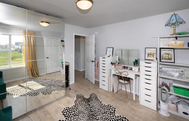 1150 Albert Court W, West Fargo, ND 58078