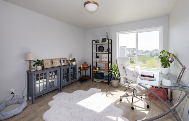 1150 Albert Court W, West Fargo, ND 58078