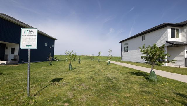 1150 Albert Court W, West Fargo, ND 58078