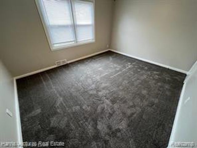 21534 Moross Road, Grosse Pointe, MI 48236