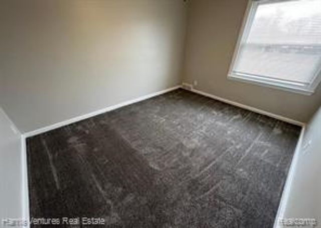 21534 Moross Road, Grosse Pointe, MI 48236