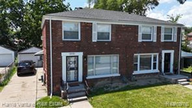 21534 Moross Road, Grosse Pointe, MI 48236