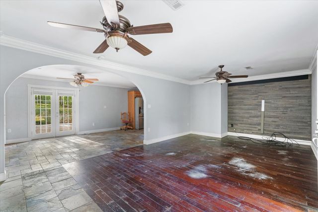 3079 Cleveland Hwy, Dalton, GA 30721