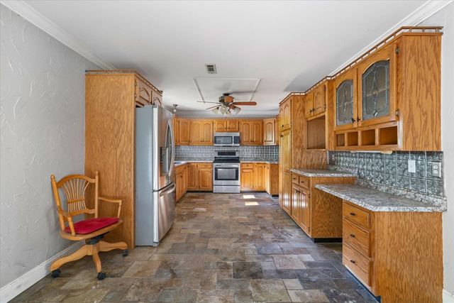 3079 Cleveland Hwy, Dalton, GA 30721