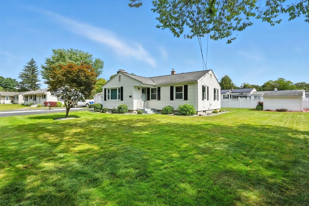 779 N Branch Pkwy, Springfield, MA 01119