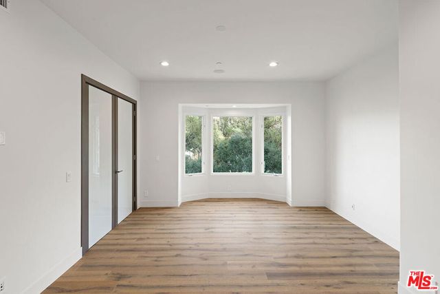 3373 Coldwater Canyon Avenue, Los Angeles, CA 91604