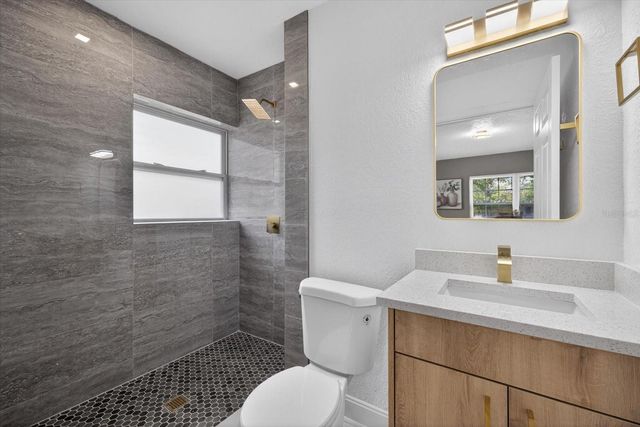 712 S CREST AVENUE, Clearwater, FL 33756