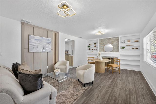 712 S CREST AVENUE, Clearwater, FL 33756