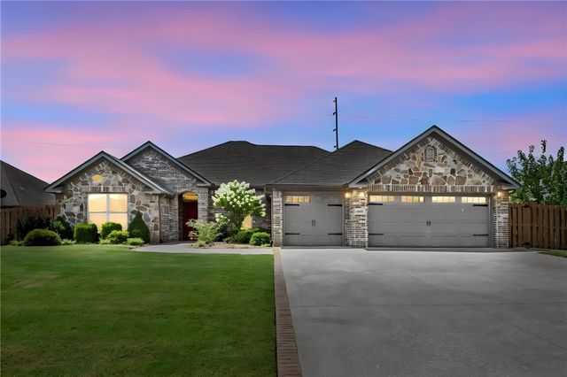 2508 Calm Ridge Road, Bentonville, AR 72713