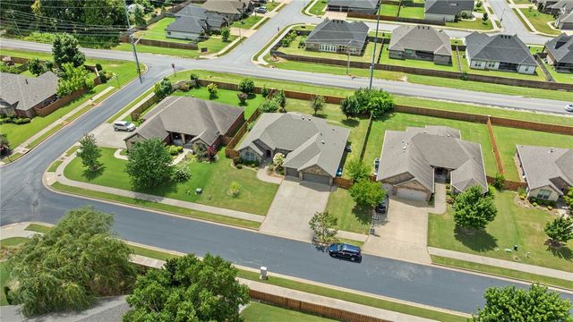 2508 Calm Ridge Road, Bentonville, AR 72713