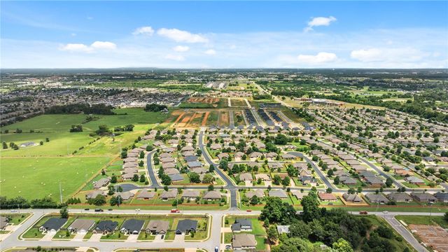 2508 Calm Ridge Road, Bentonville, AR 72713
