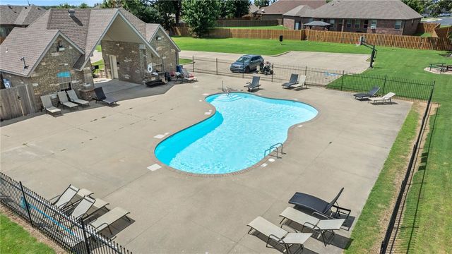 2508 Calm Ridge Road, Bentonville, AR 72713