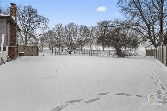 722 Kostner Avenue, Matteson, IL 60443