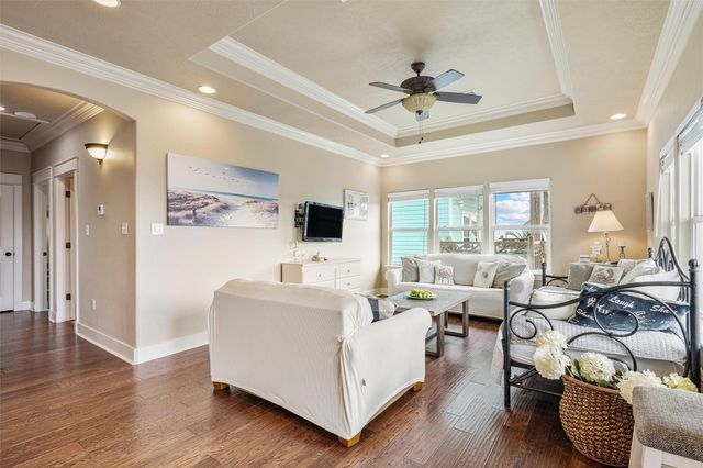 972 S Redfish, Crystal Beach, TX 77650