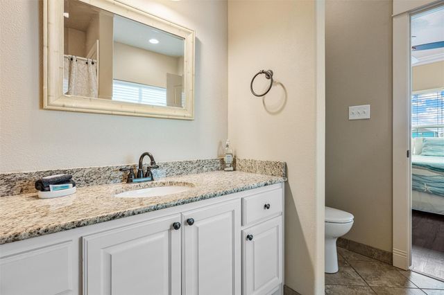 972 S Redfish, Crystal Beach, TX 77650