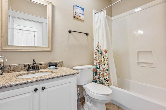 972 S Redfish, Crystal Beach, TX 77650