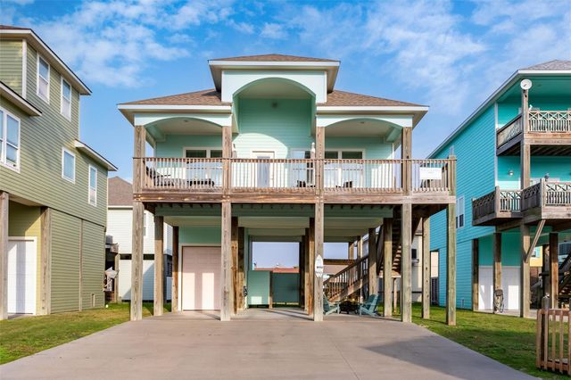 972 S Redfish, Crystal Beach, TX 77650