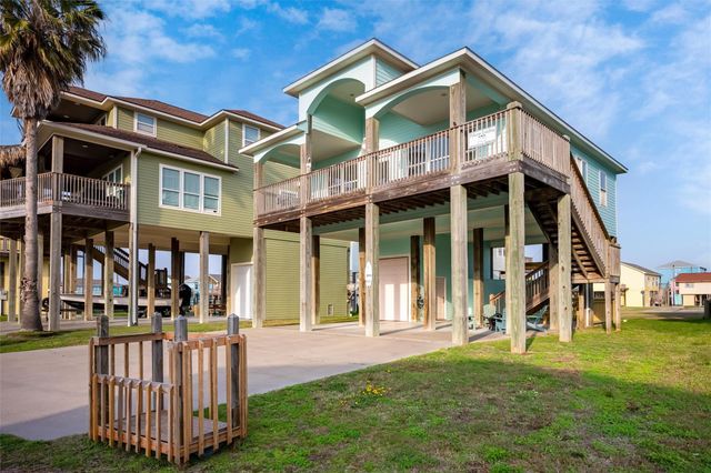 972 S Redfish, Crystal Beach, TX 77650