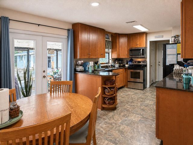 11301 HUGGINS STREET, Leesburg, FL 34788