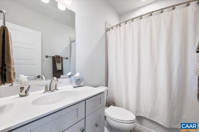 3470 CARROLL CREEK RD, Keswick, VA 22947