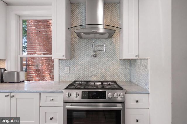 3322 PROSPECT ST NW, Washington, DC 20007