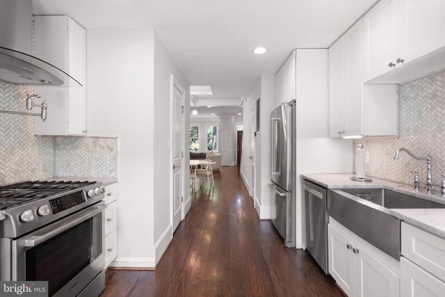3322 PROSPECT ST NW, Washington, DC 20007