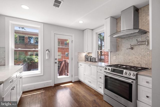 3322 PROSPECT ST NW, Washington, DC 20007