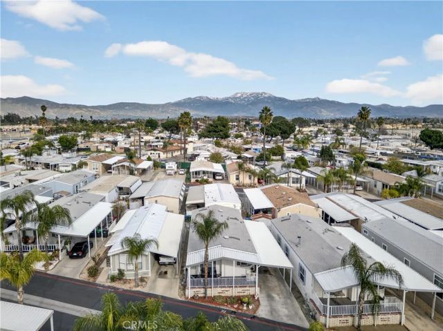 1445 W Florida 78, Hemet, CA 92543