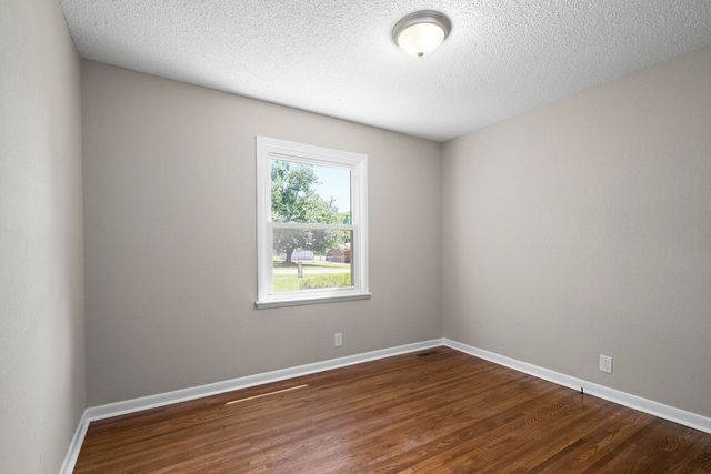 131 Brandywine Dr, Clarksville, TN 37042