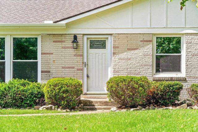 131 Brandywine Dr, Clarksville, TN 37042