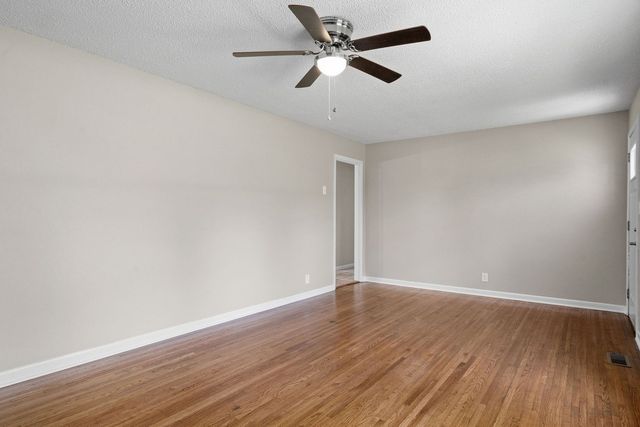 131 Brandywine Dr, Clarksville, TN 37042
