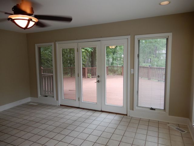 643 Whitney Drive, Paducah, KY 42001