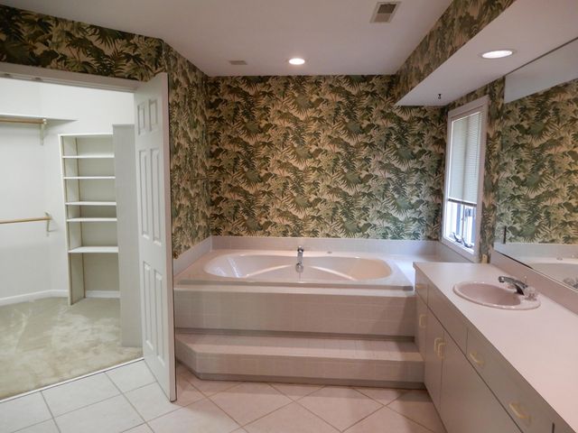 643 Whitney Drive, Paducah, KY 42001