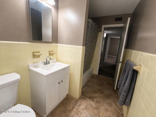 3501 Paragon Ct UNIT 30, Louisville, KY 40218
