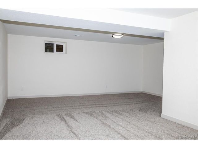 972 S Quail Way, Lakewood, CO 80226