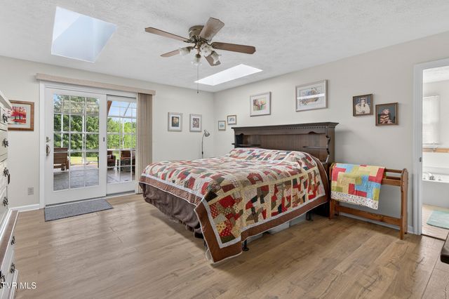 18158 Old Jonesboro Road, Abingdon, VA 24211